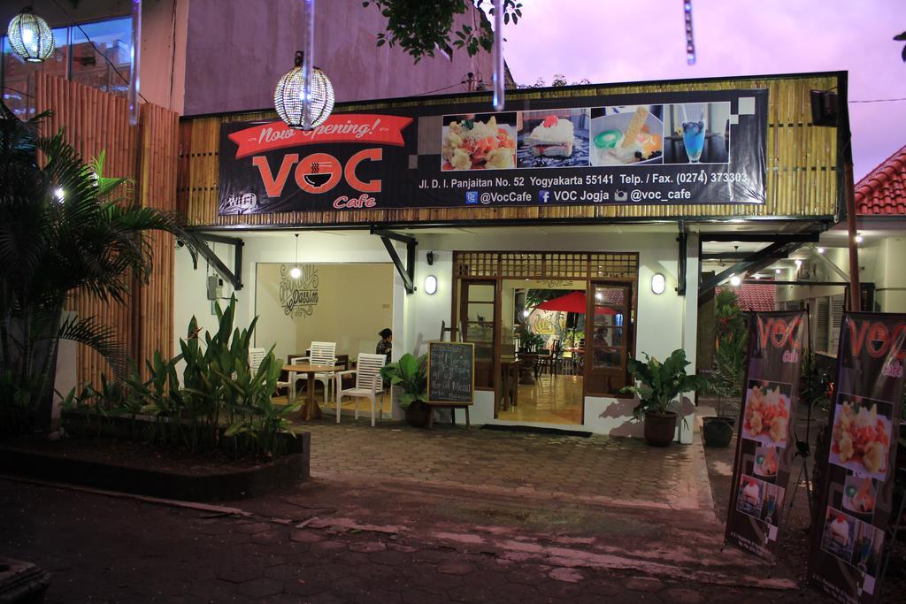 The Kresna Hotel Yogyakarta Exterior photo