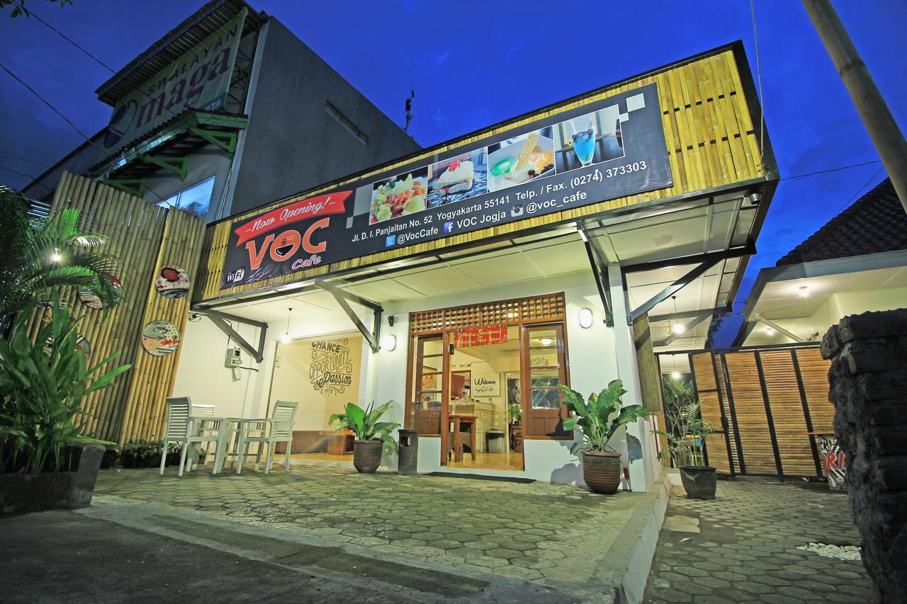 The Kresna Hotel Yogyakarta Exterior photo